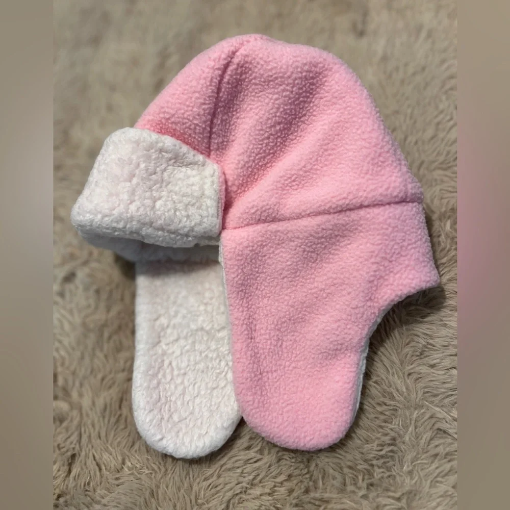 🔆 Bundle items 6 for $30 HB Baby Girl Matching Hat And Mittens